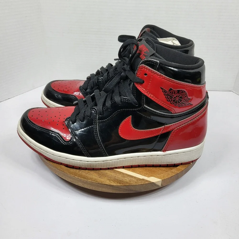 Jordan 1 High‎ OG Patent Bred Mens Size 10 Black Red Good 555088-063 Sneakers